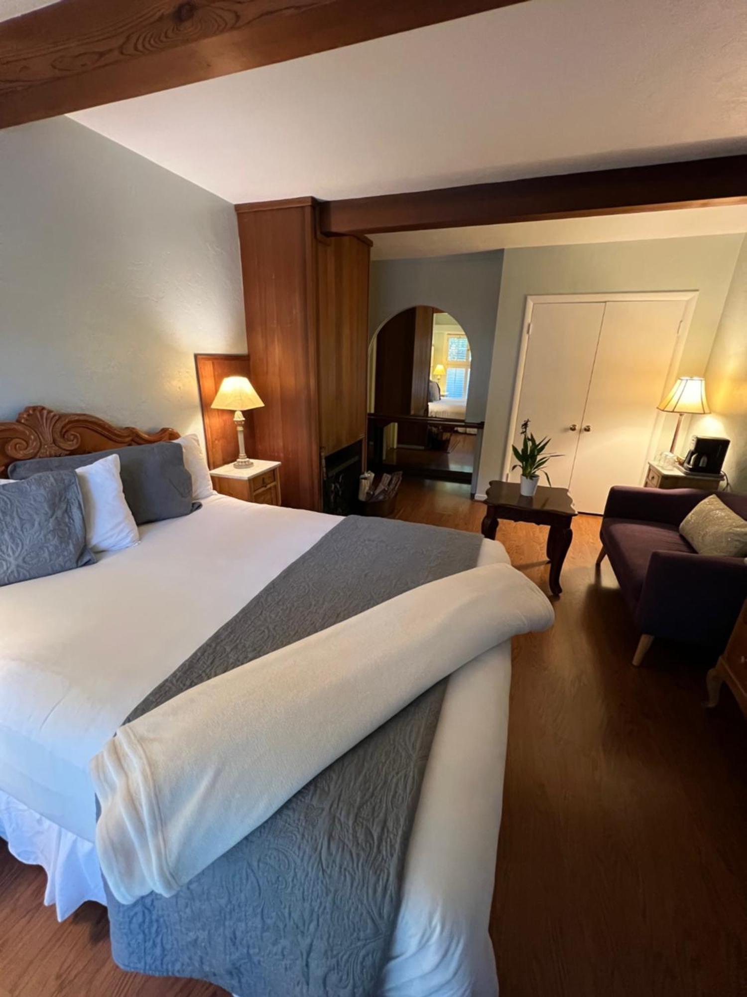 Carmel Garden Inn Luaran gambar