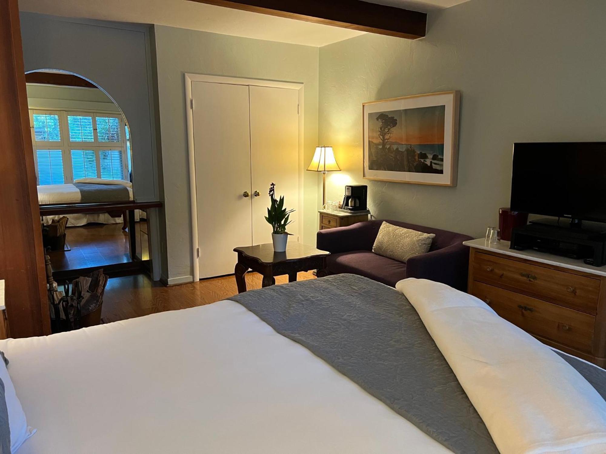 Carmel Garden Inn Luaran gambar