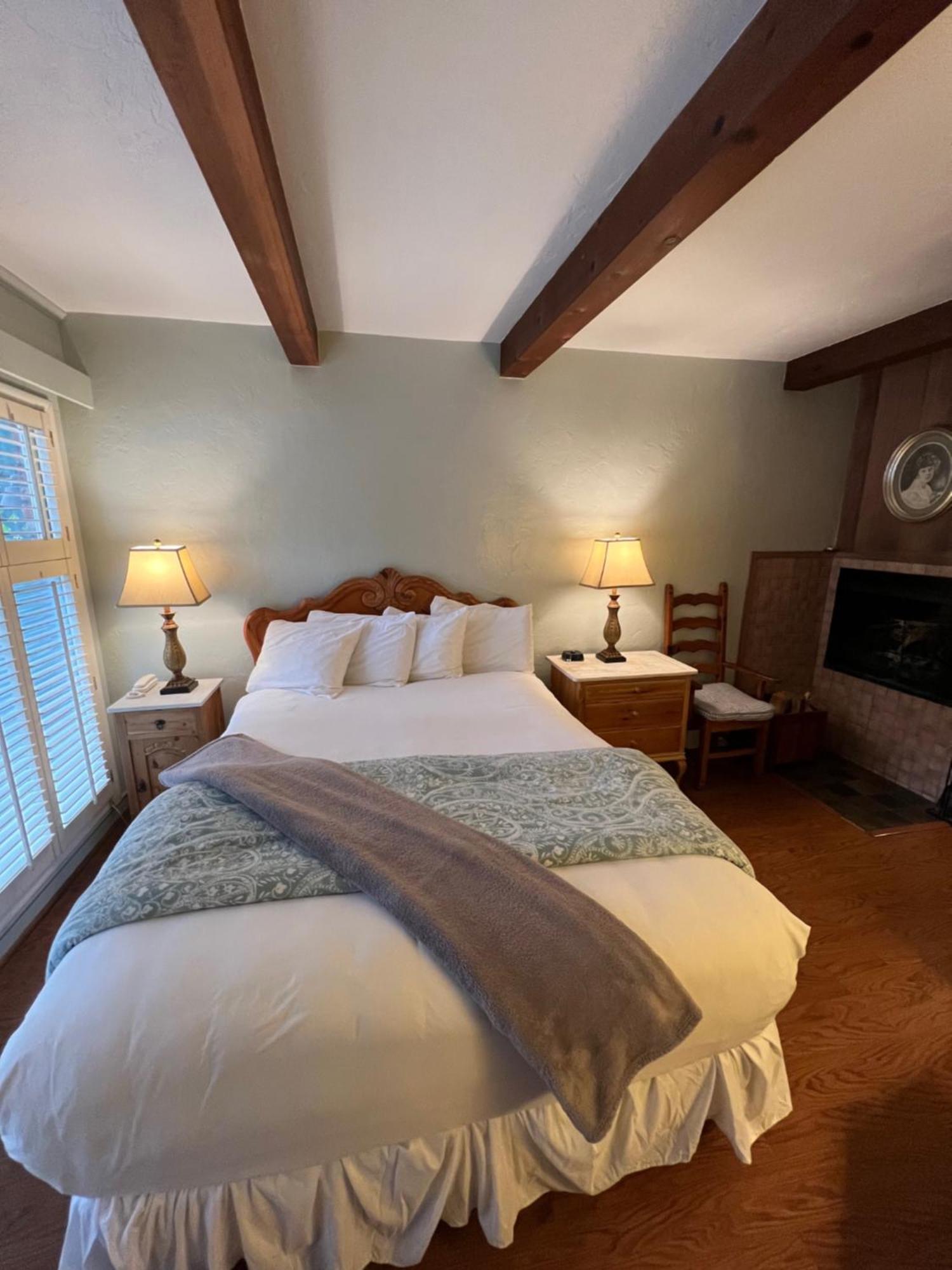 Carmel Garden Inn Luaran gambar